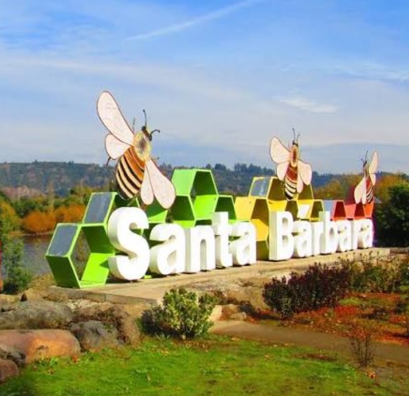 Letrero de bienvenida a Santa Bárbara